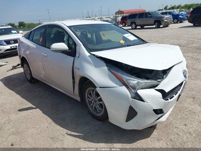 TOYOTA PRIUS 2016