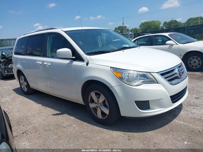 VOLKSWAGEN ROUTAN 2011