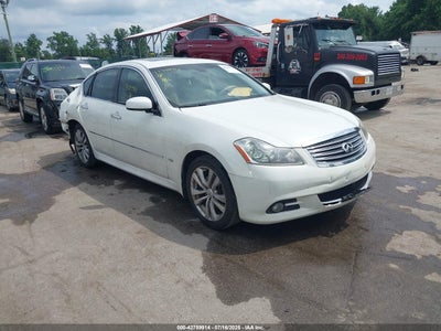 INFINITI M35 2008