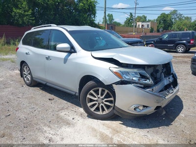 NISSAN PATHFINDER 2015