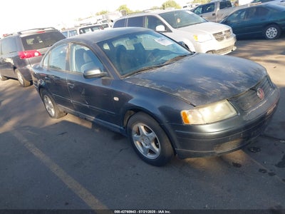 VOLKSWAGEN PASSAT 2000