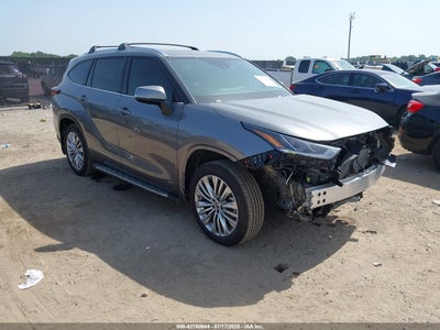 TOYOTA HIGHLANDER HYBRID 2025