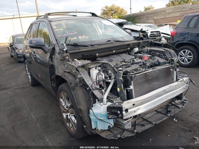 TOYOTA RAV4 2021