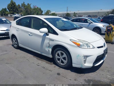 TOYOTA PRIUS 2012