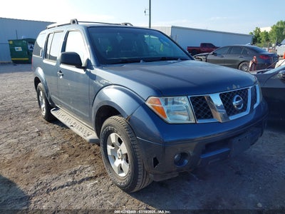 NISSAN PATHFINDER 2005