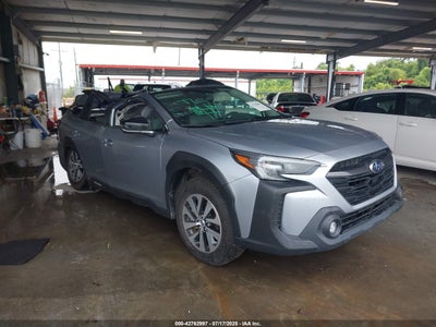 SUBARU OUTBACK 2024