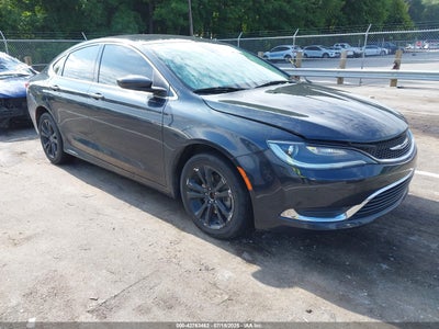 CHRYSLER 200 2017
