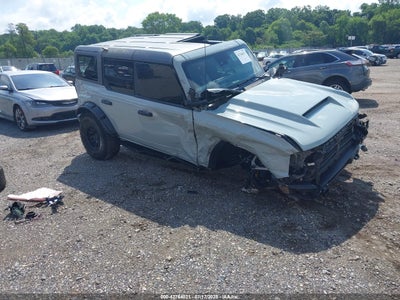 FORD BRONCO 2022
