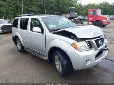 NISSAN PATHFINDER 2012