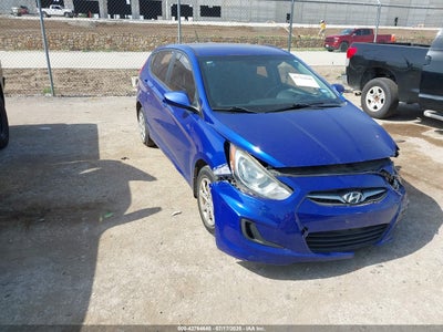 HYUNDAI ACCENT 2013