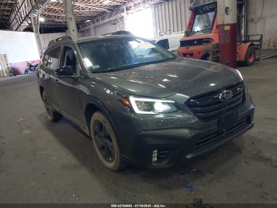 SUBARU OUTBACK 2022