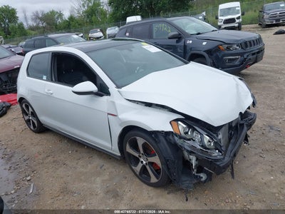 VOLKSWAGEN GOLF GTI 2015