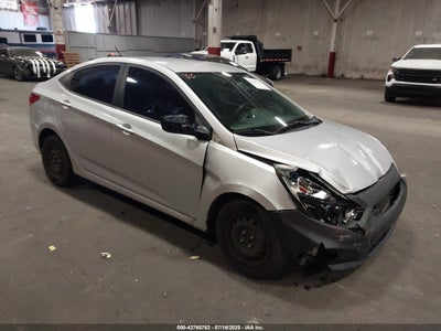 HYUNDAI ACCENT 2012
