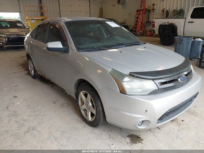 FORD FOCUS 2010