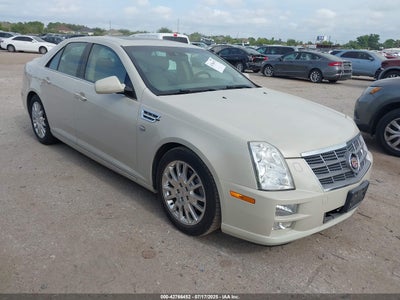 CADILLAC STS 2011