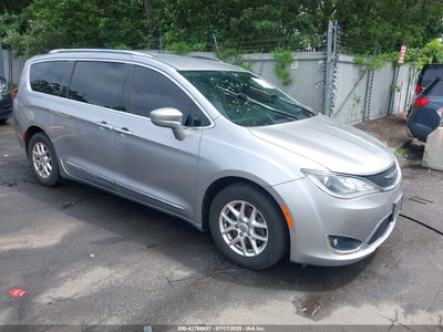 CHRYSLER PACIFICA 2019