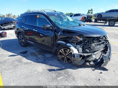 NISSAN ROGUE 2018