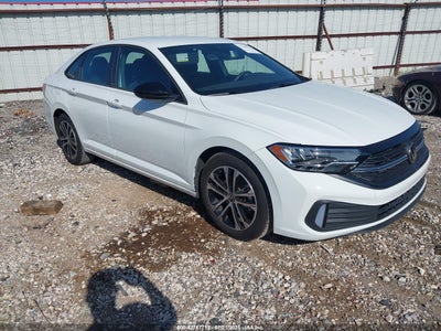 VOLKSWAGEN JETTA 2024