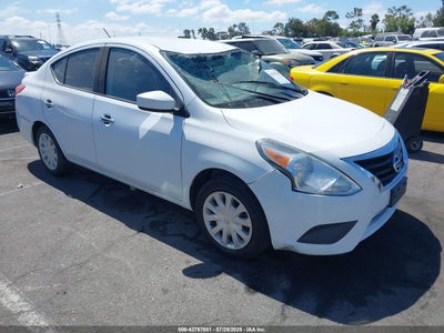 NISSAN VERSA 2016