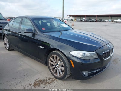 BMW 528I 2011