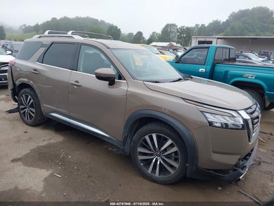 NISSAN PATHFINDER 2024