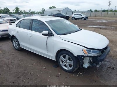 VOLKSWAGEN JETTA 2013