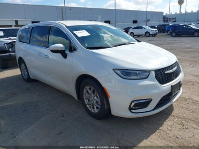 CHRYSLER PACIFICA 2023