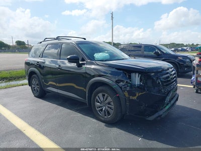 NISSAN PATHFINDER 2023