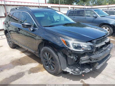 SUBARU OUTBACK 2018