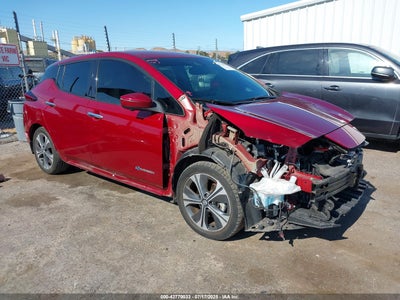 NISSAN LEAF 2018