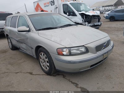VOLVO V70 2001