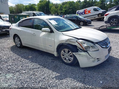 NISSAN ALTIMA HYBRID 2010