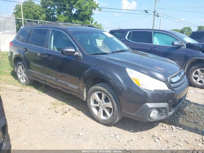 SUBARU OUTBACK 2013