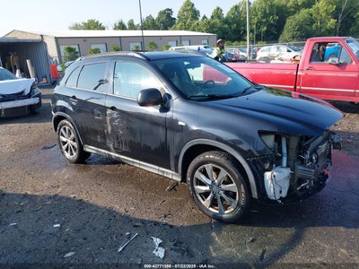 MITSUBISHI OUTLANDER SPORT 2013