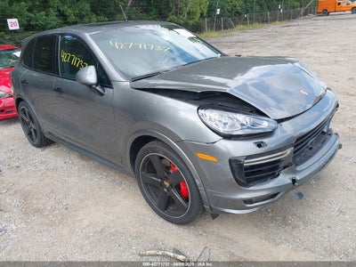 PORSCHE CAYENNE 2018