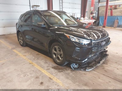 FORD ESCAPE 2024