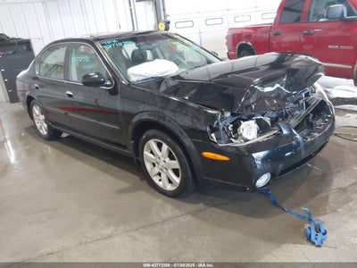 NISSAN MAXIMA 2002