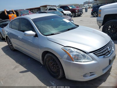 NISSAN ALTIMA 2010