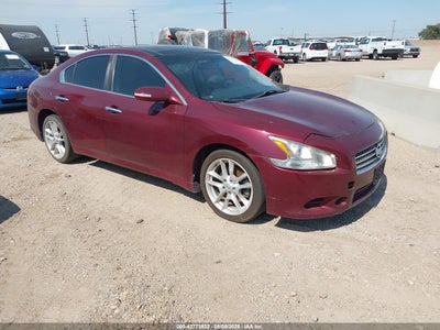 NISSAN MAXIMA 2011