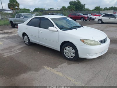 TOYOTA CAMRY 2006