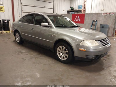 VOLKSWAGEN PASSAT 2003