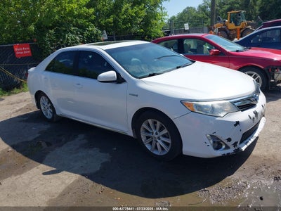 TOYOTA CAMRY HYBRID 2014