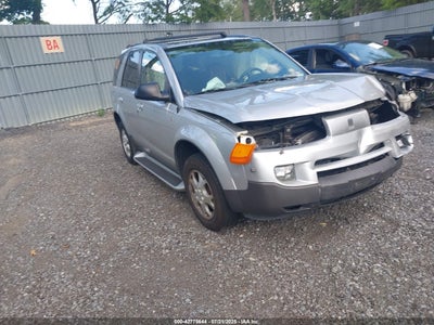 SATURN VUE 2004