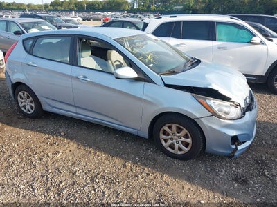HYUNDAI ACCENT 2013