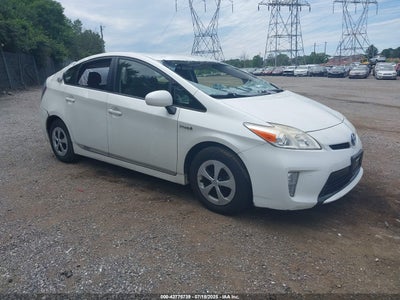 TOYOTA PRIUS 2014