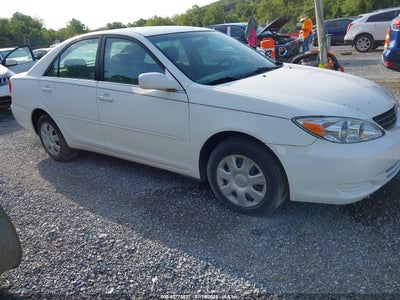 TOYOTA CAMRY 2004