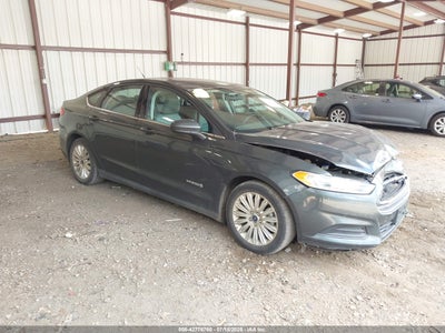 FORD FUSION HYBRID 2015