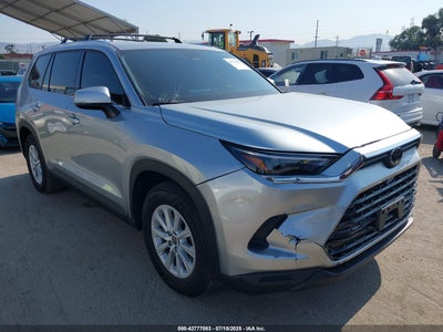 TOYOTA GRAND HIGHLANDER 2024