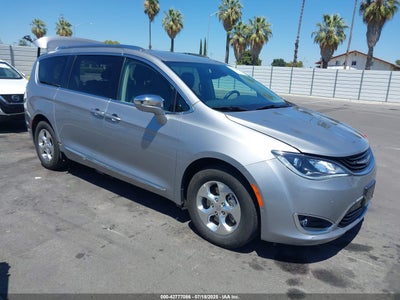 CHRYSLER PACIFICA HYBRID 2018