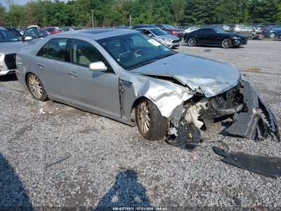 CADILLAC STS 2010